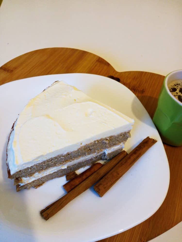 sugar free cinnamon sponge cake