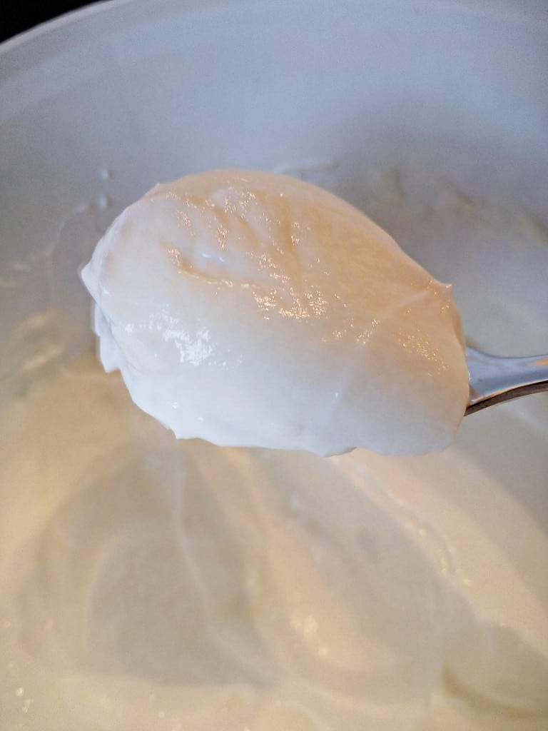 sugar free low carb strained greek-style yoghurt