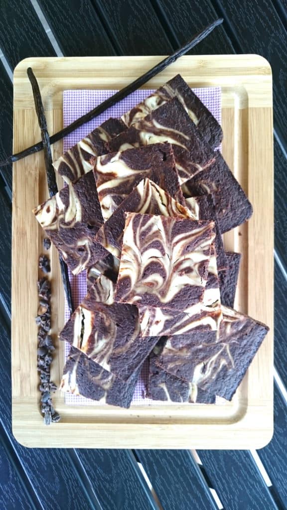 sugar free low carb chocolate vanilla brownies