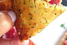 low carb keto zucchizza - queenketo pizza