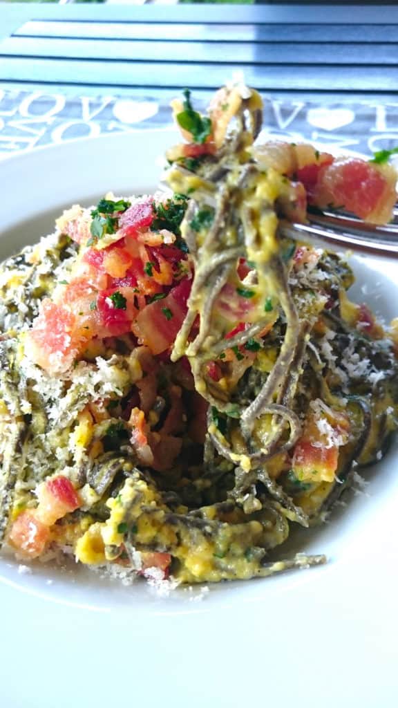 low carb black bean spaghetti carbonara