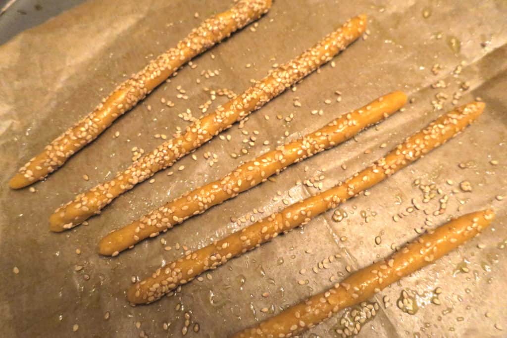 easy keto low carb sesame breadsticks