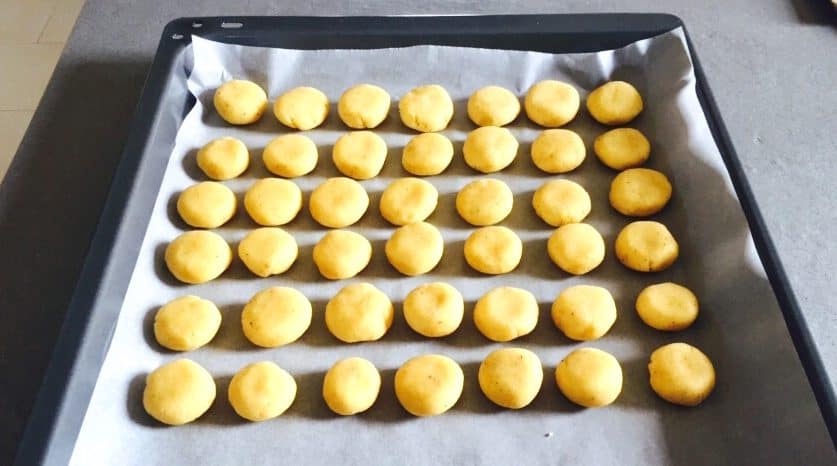 sugar free low carb lady's kisses (baci di dama)