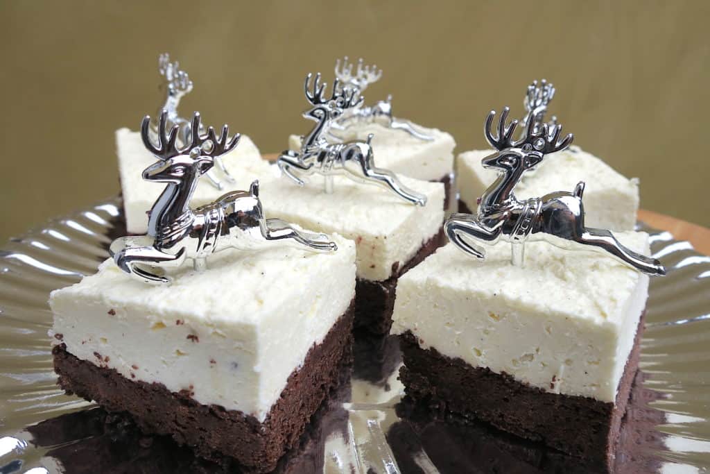 sugar free low carb chocolate cheesecake squares