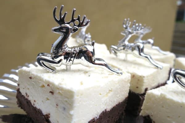 sugar free low carb chocolate cheesecake squares