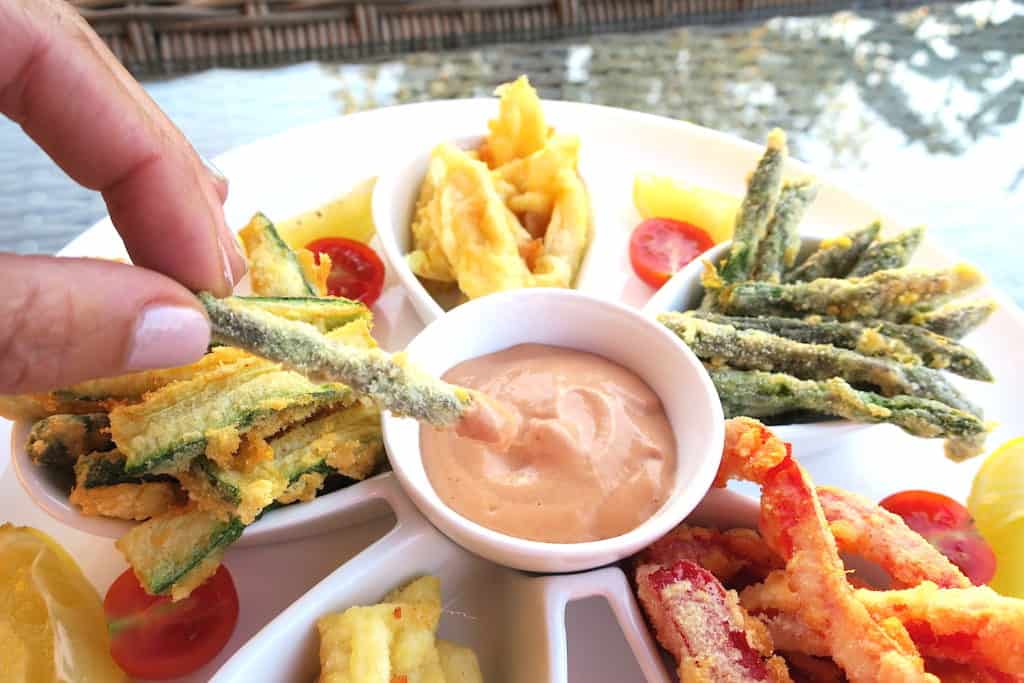 Low Carb Veg and Mozzarella Protein Sticks