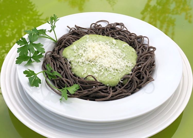 Low Carb Keto Spaghetti with Pesto Sauce