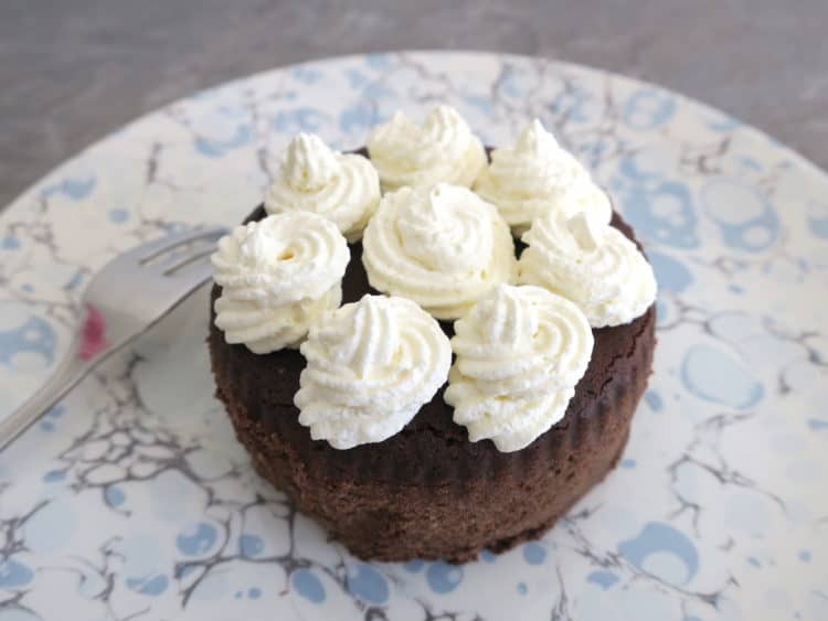 Sugar free grain free flour free chocolate cake