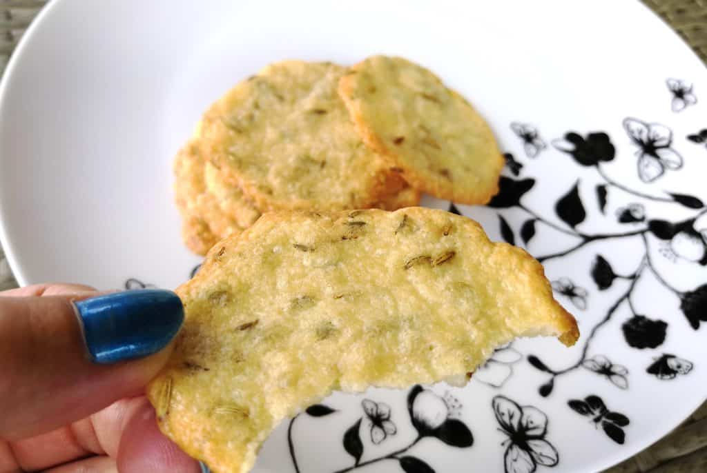 Zero Carbs Keto Parmesan & Fennel Crisps
