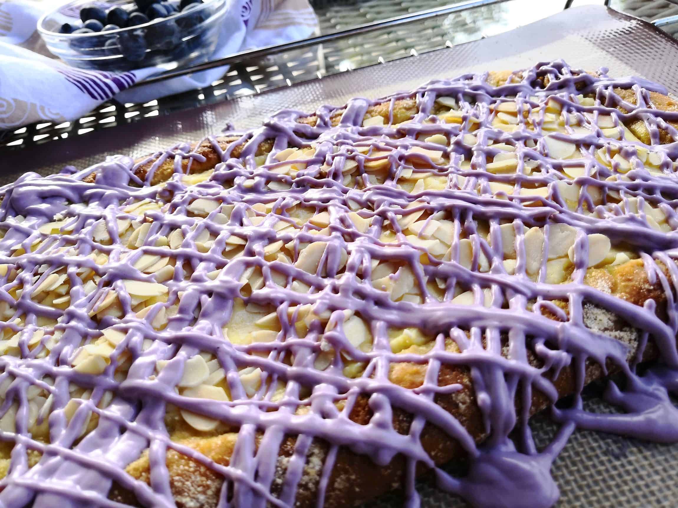 Keto Low Carb Blueberry Vanilla Cheese Danish