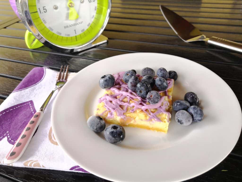 Keto Low Carb Blueberry Vanilla Cheese Danish