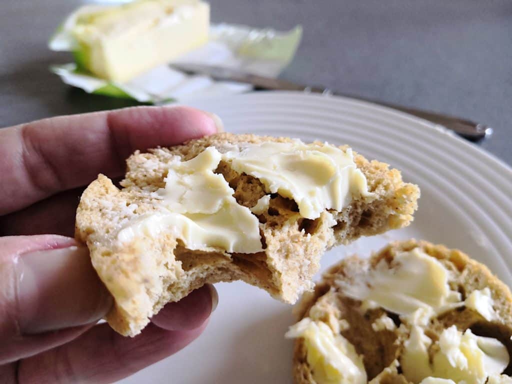 90 Seconds Low Carb English Crumpets