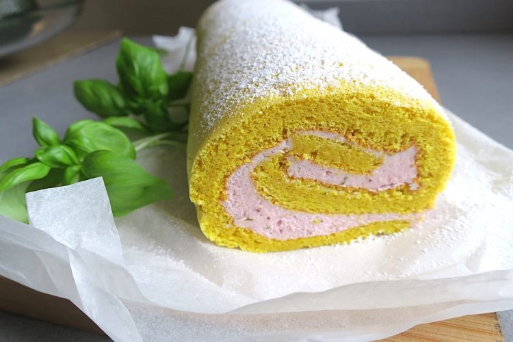 Keto Strawberry Mousse Swiss Roll