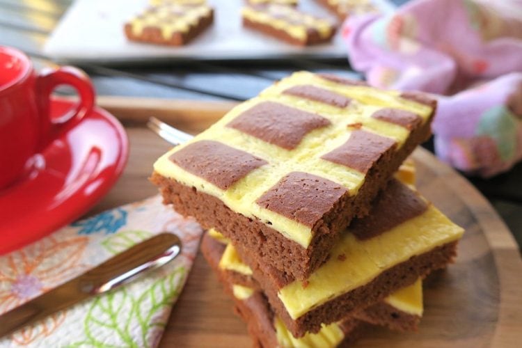 Sugar Free & Keto Breakfast Cake Slice