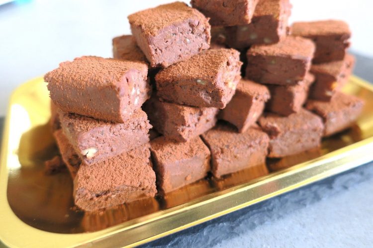 Keto & Vegan Peanut Butter Chocolate Truffles