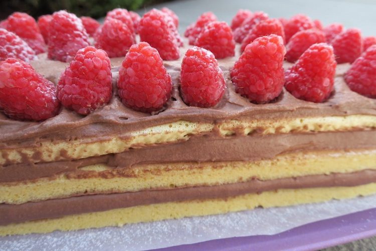 Low Carb Raspberry & Nutella Birthday Cake