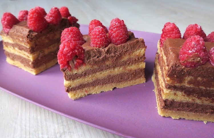 Low Carb Raspberry & Nutella Birthday Cake