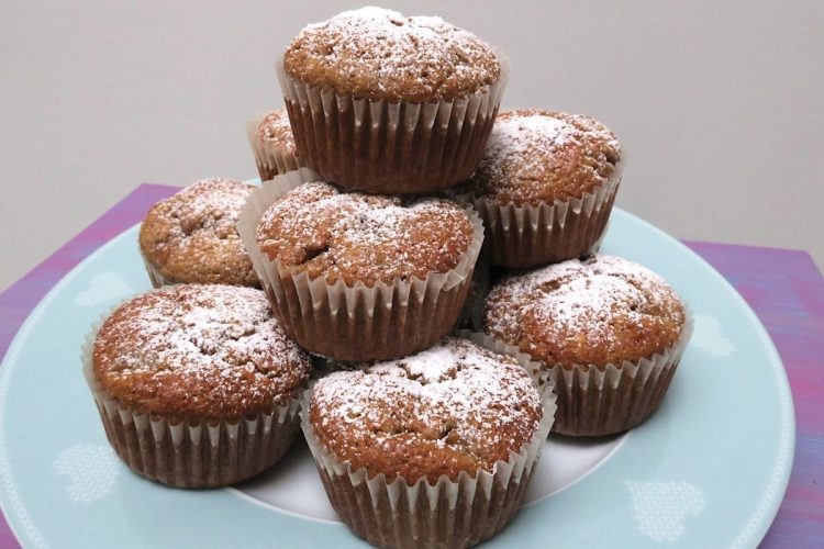 Low Carb Nashi Pear, Almond & Cinnamon Muffins
