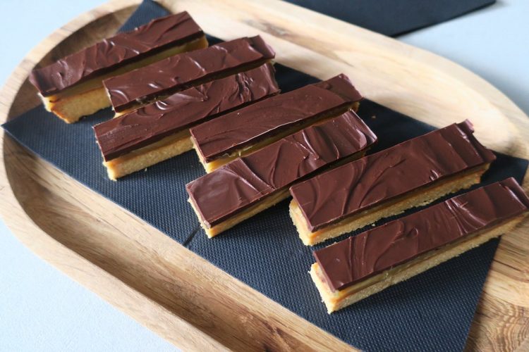Keto Millionaire's Caramel Chocolate Shortbread