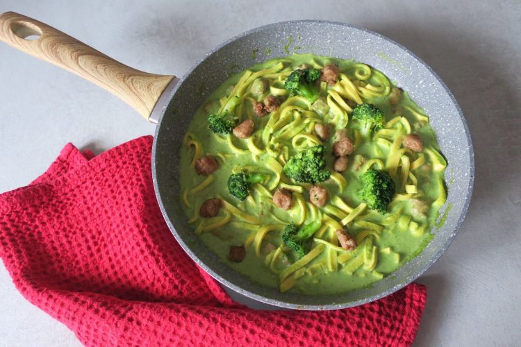 Low Carb Pasta with Sausage & Broccoli