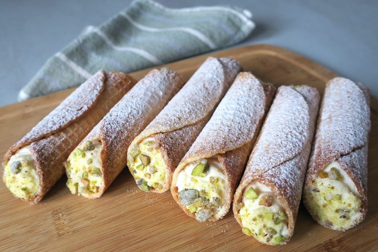 Sugar Free & Low Carb Sicilian Cannoli