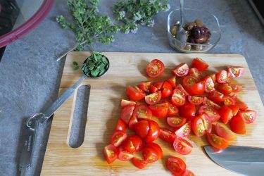Keto Ligurian Chicken with Olives and Cherry Tomatoes