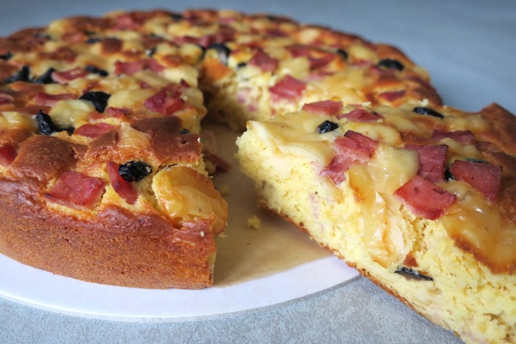 Keto Savoury Breakfast Sponge Cake