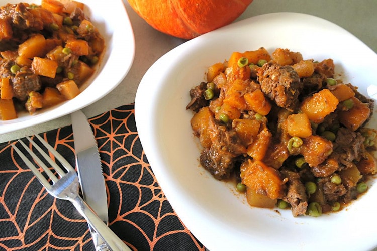 Low Carb Italian Beef Stew (Spezzatino di Manzo)