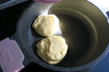 Keto Japanese Vanilla Soufflé Pancakes