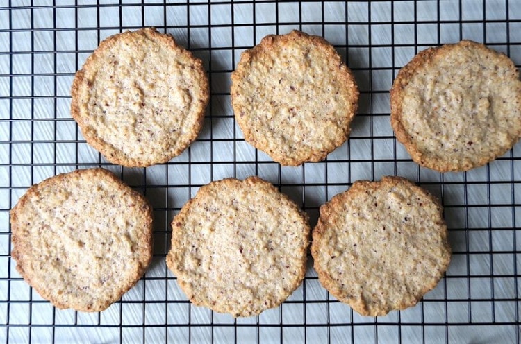 Easy Keto Hazelnut Soft Cookies
