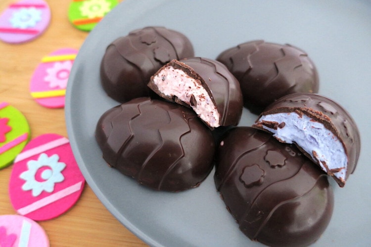 Keto Cheesecake Fluff Easter Eggs