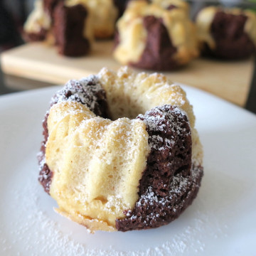 Keto Mini Bundt Cakes (No Eggs, No Butter)