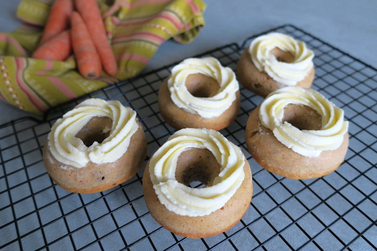 Keto Sugar Free Carrot Cake Doughnuts