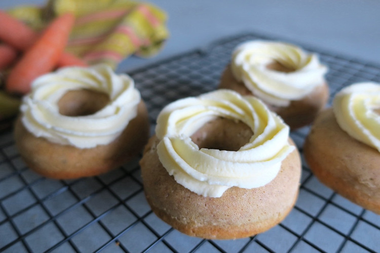Keto Sugar Free Carrot Cake Doughnuts
